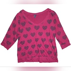 Torrid Red Heart Long Sleeve V-Neck Tee Red Black Size 0